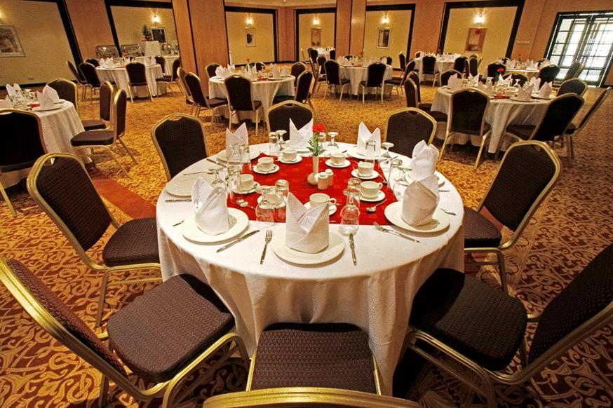London Suites Hotel Дубай Экстерьер фото