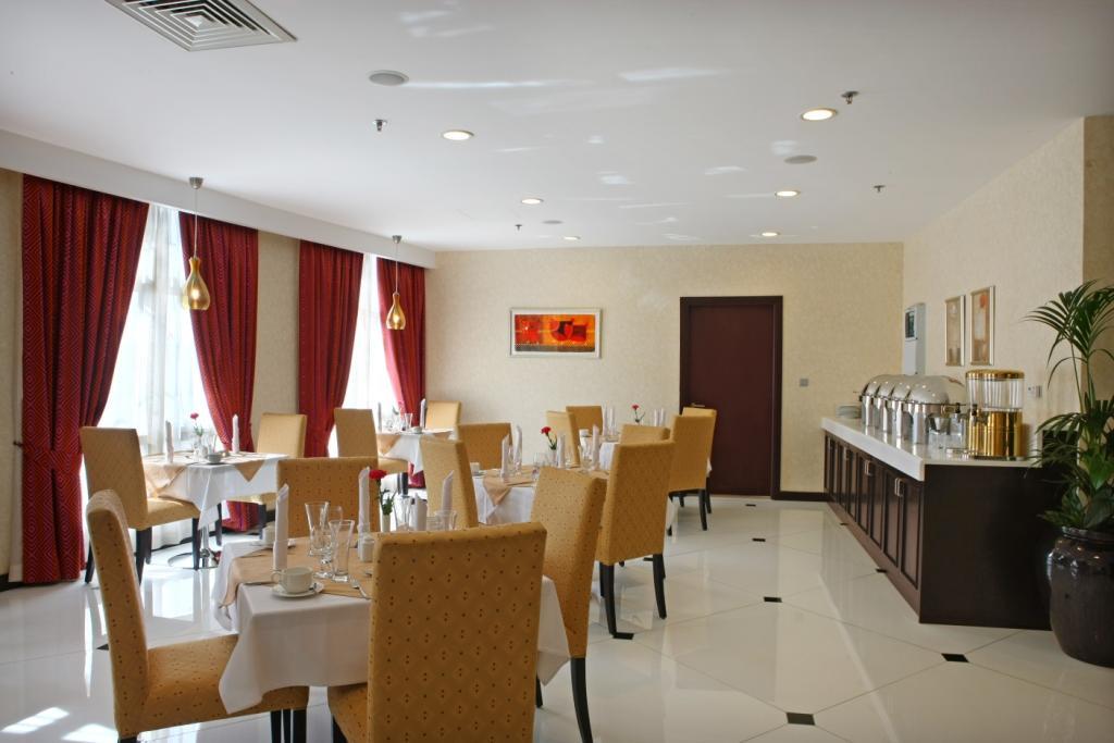London Suites Hotel Дубай Экстерьер фото